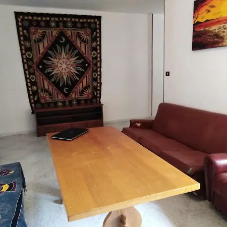 Colors House אלגהרו