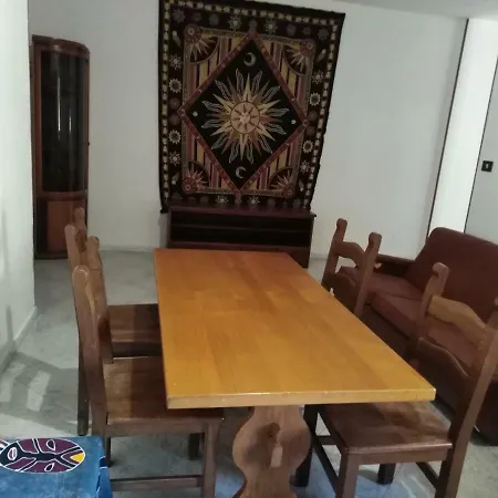 Colors House לינה וארוחת בוקר *